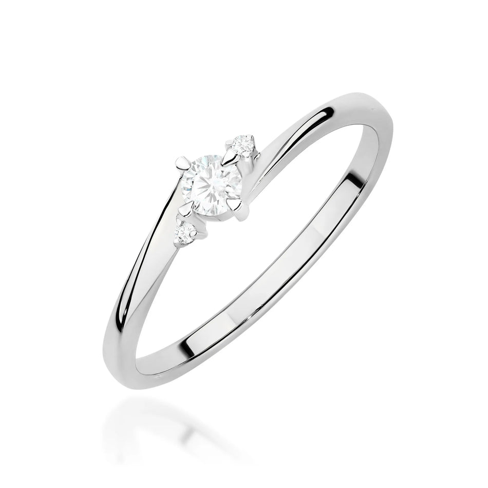 Zlatý prsten s laboratorně vytvořenými diamanty 0,25 ct a 0,029 ct