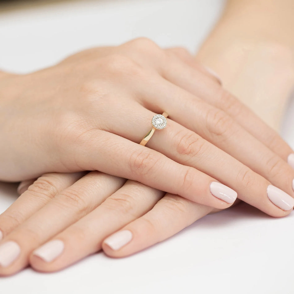 Gold Ring with 0.15ct and 0.103ct Lab-diamonds