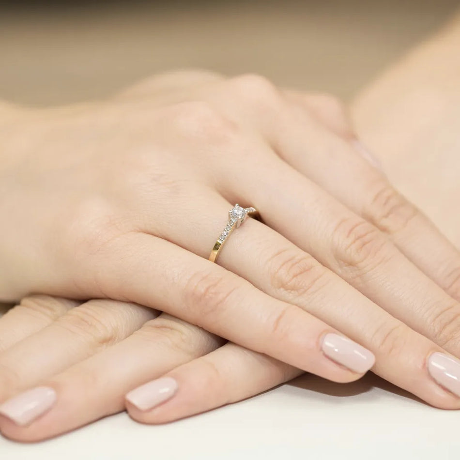 Gold Ring with 0.15ct and 0.069ct Diamonds