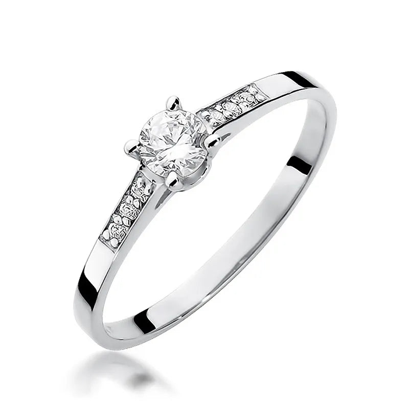 Gold Ring with 0.15ct and 0.06ct Diamonds