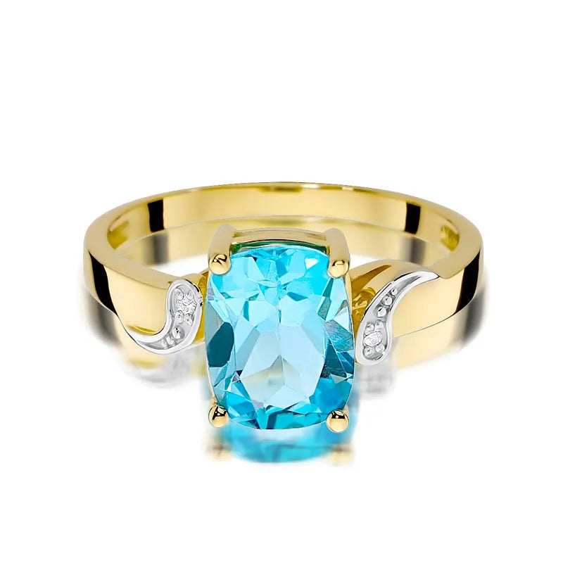 Gold Ring with 2.40ct Topaz and 0.01ct Diamonds