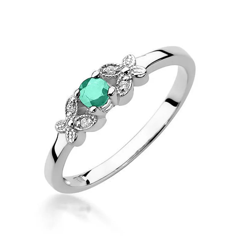 Gold Ring with 0.15ct Emerald and 0.02ct Diamonds