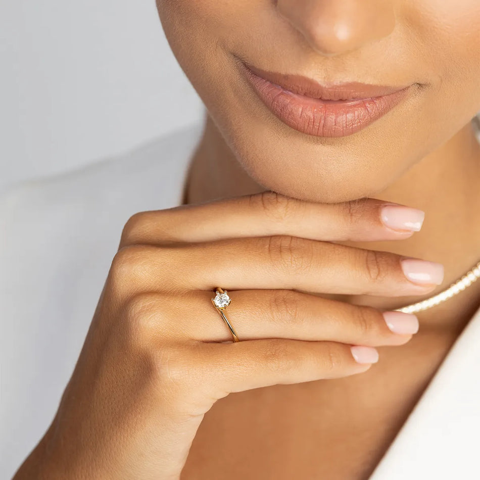 Gold Ring with 0.50ct Lab-Diamond