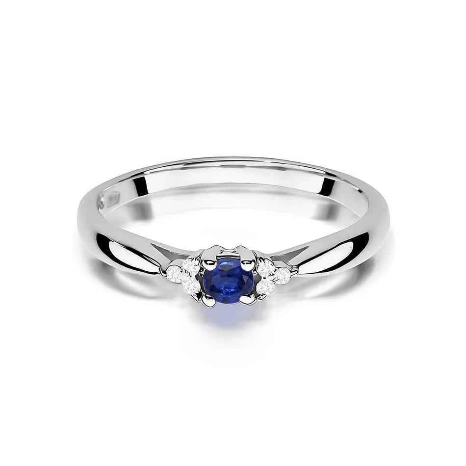 Gold Ring with 0.15ct Sapphire and 0.03ct Diamonds