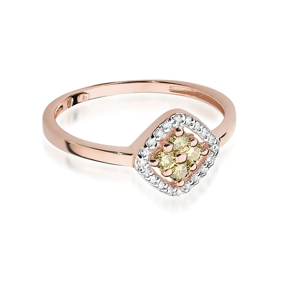 Gold Ring with 0.10ct and 0.20ct Diamonds
