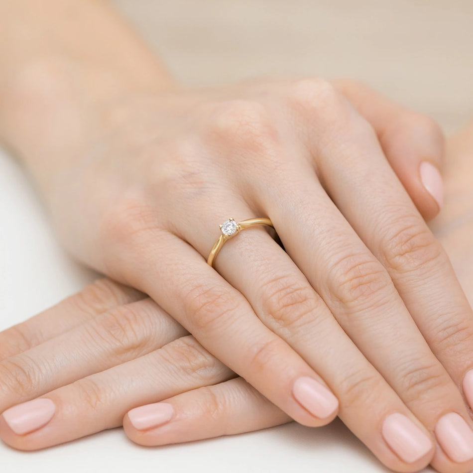 Gold Ring with 0.08ct Diamond