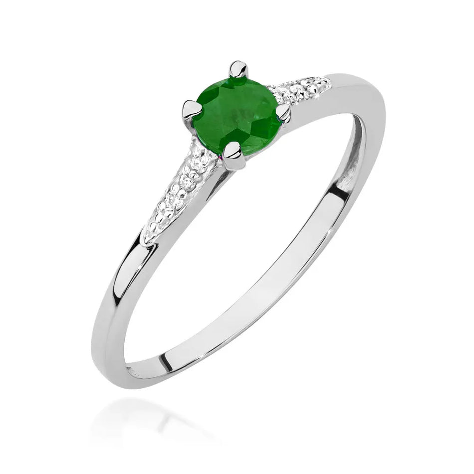 Gold Ring with 0.30ct Emerald and 0.03ct Diamonds