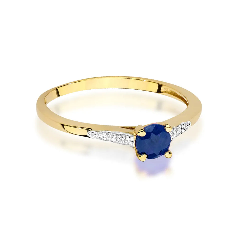 Gold Ring with 0.30ct Sapphire and 0.03ct Diamonds