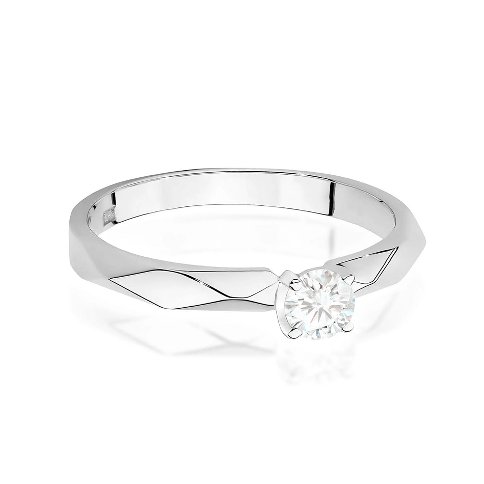 Gold Ring with 0.15ct Diamond