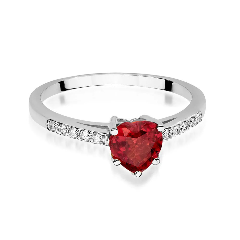 Gold Ring with 1.10ct Ruby and 0.10ct Diamonds