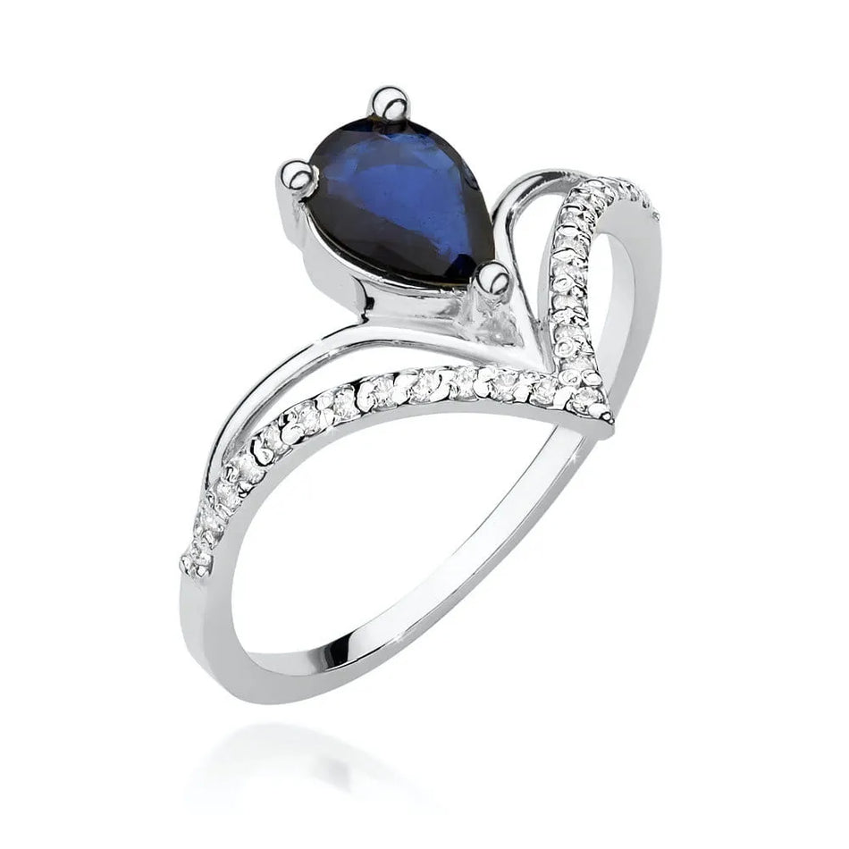 Gold Ring with 0.60ct Sapphire and 0.125ct Diamonds