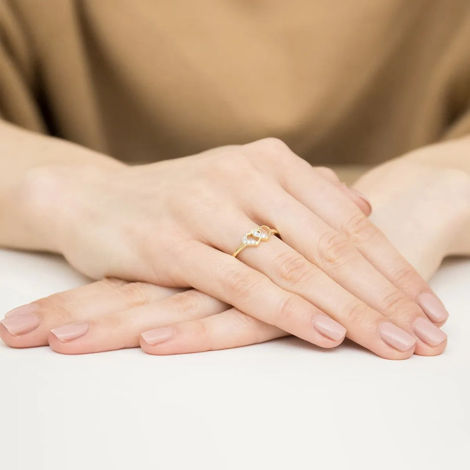 Gold Ring with 0.06ct Diamonds