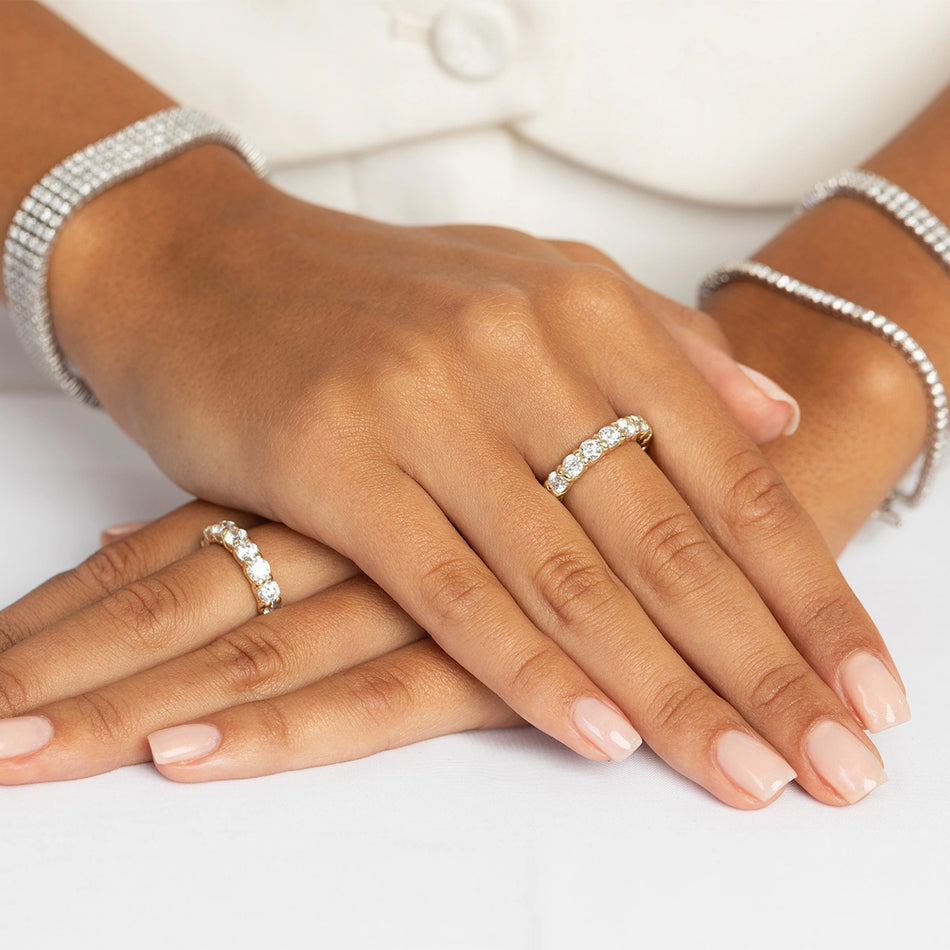 Gold Ring with 3.20ct Lab-diamonds