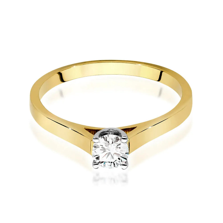 Gold Ring with 0.50ct Diamond