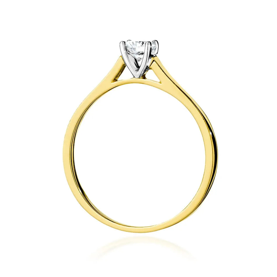 Gold Ring with 0.50ct Diamond