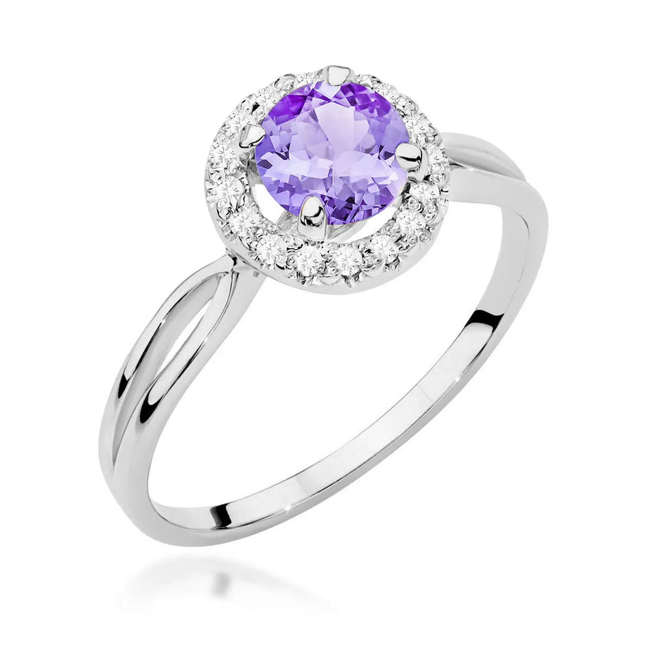 Gold Ring with 0.90ct Amethyst and 0.08ct Diamonds