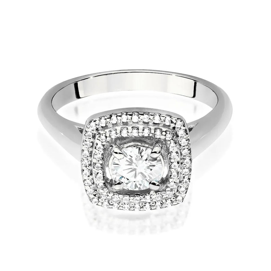 Gold Ring with 0.40ct Diamond and 0.28ct Sideline Diamonds