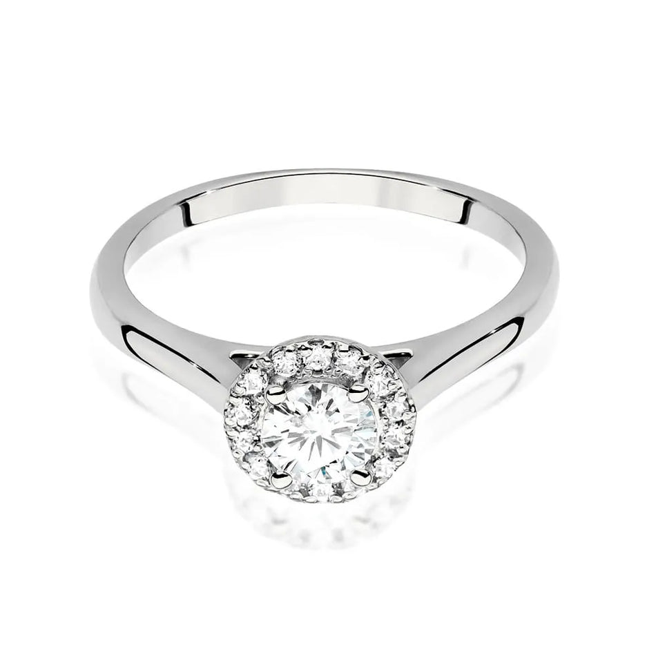 Gold Ring with 0.40ct Diamond and 0.12ct Sideline Diamonds