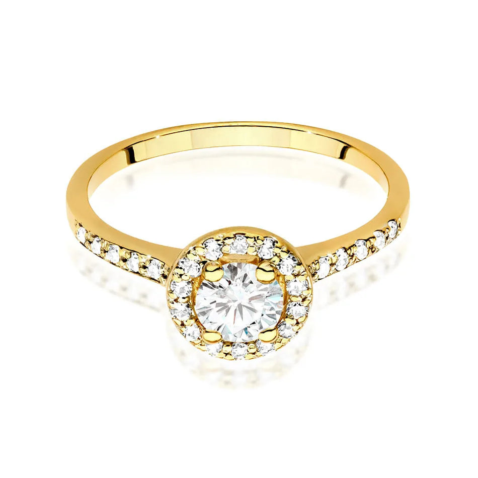 Gold Ring with 0.50ct Diamond and 0.241ct Sideline Diamonds