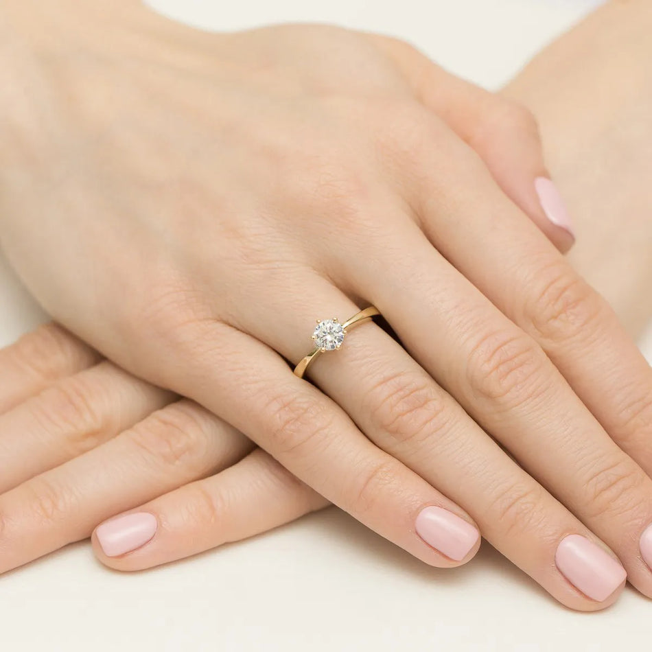 Gold Ring with 0.50ct Diamond