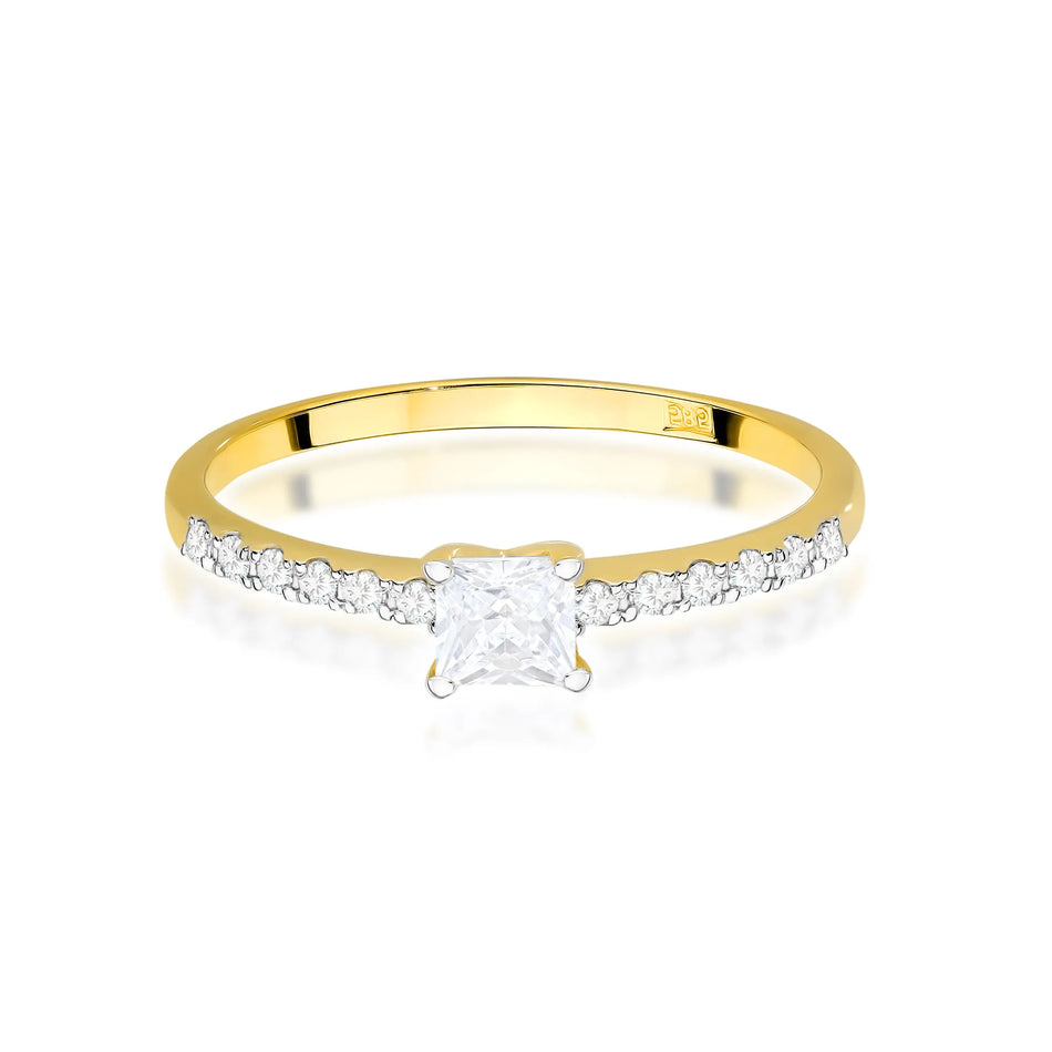 Gold Ring with 0.30ct and 0.103ct Diamonds