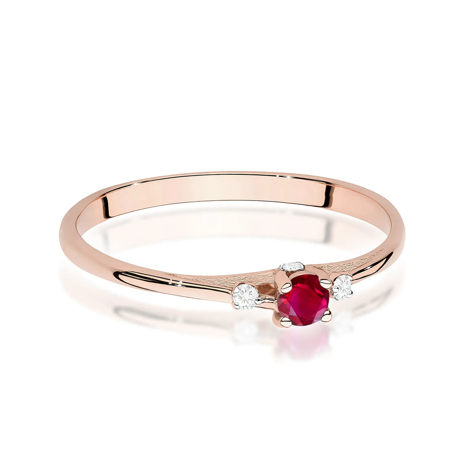 Gold Ring with 0.15ct Ruby and 0.046ct Diamonds