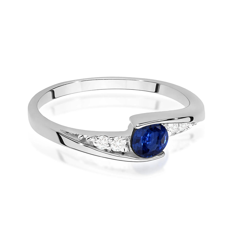 Gold Ring with 0.30ct Sapphire and 0.058ct Diamonds