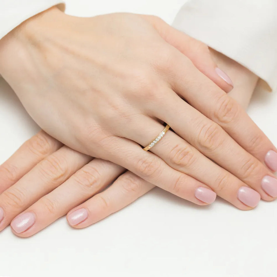 Zlatý prsten s diamanty 0,102 ct