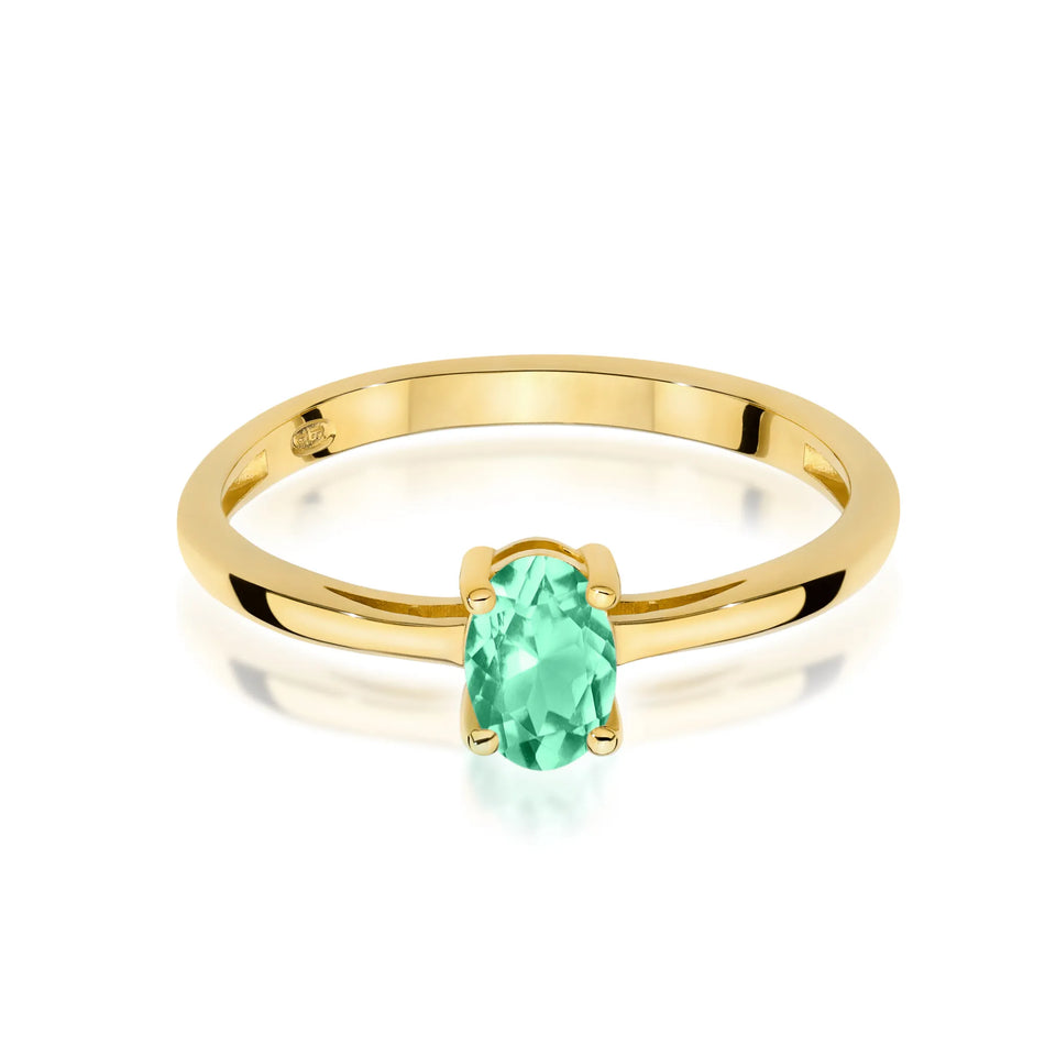 Gold Ring with 0.40ct Emerald