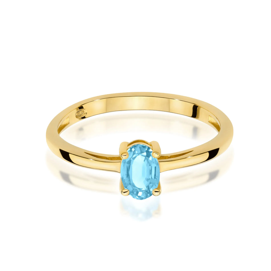 Gold Ring with 0.50ct Topaz