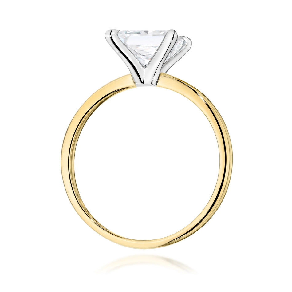 Gold Ring with 2.00ct Lab-diamond