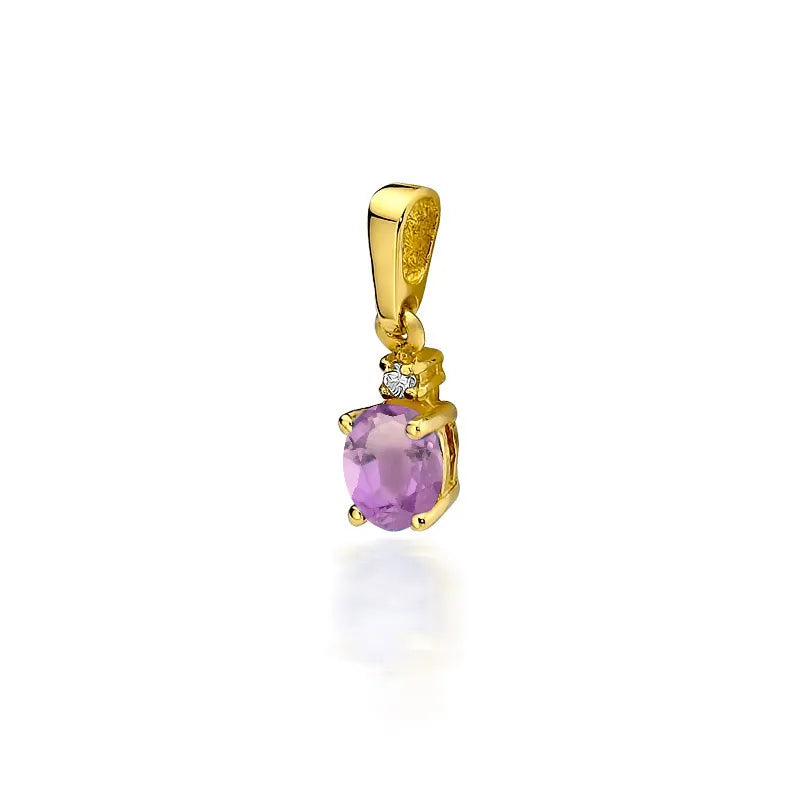 Gold pendant with oval amethyst and diamond