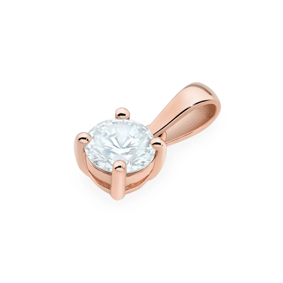 Zlatý přívěsek s diamantem